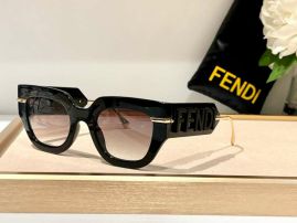 Picture of Fendi Sunglasses _SKUfw56611389fw